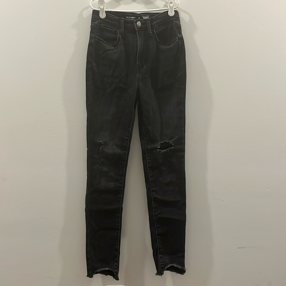 Kids charcoal slightly ripped jeggings.